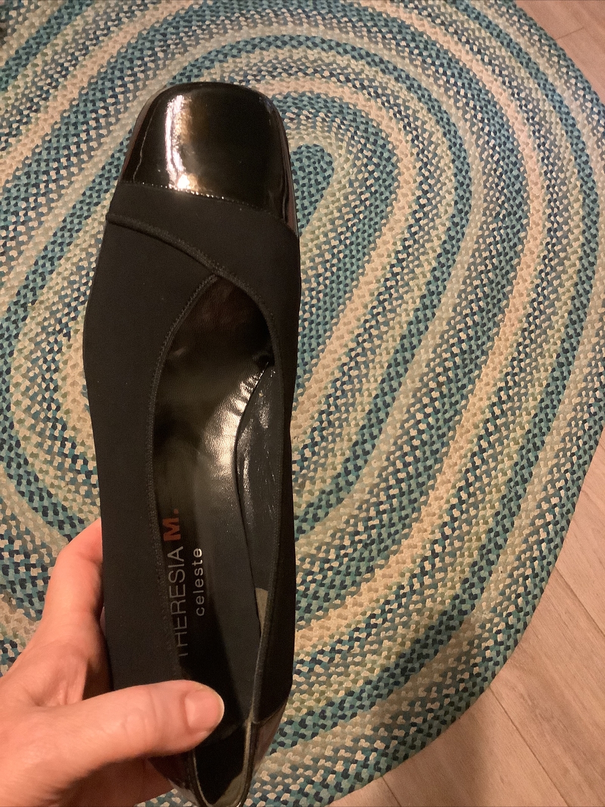 Theresia M Pumps ~Black 7.5 W Leather/Patent Leather~ Non Slip Soles ~Worn Once