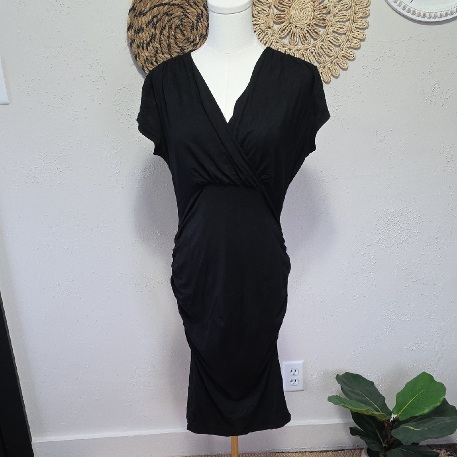 Phistic Little Black Wrap Bodycon Dress Womens L NWT Capsule Neutral Layering