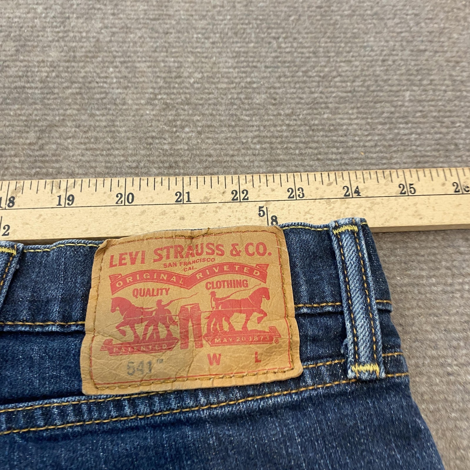 Levis 541 Jeans Mens 50 Fits 48×28 Blue Athletic Fit Straight Leg Denim