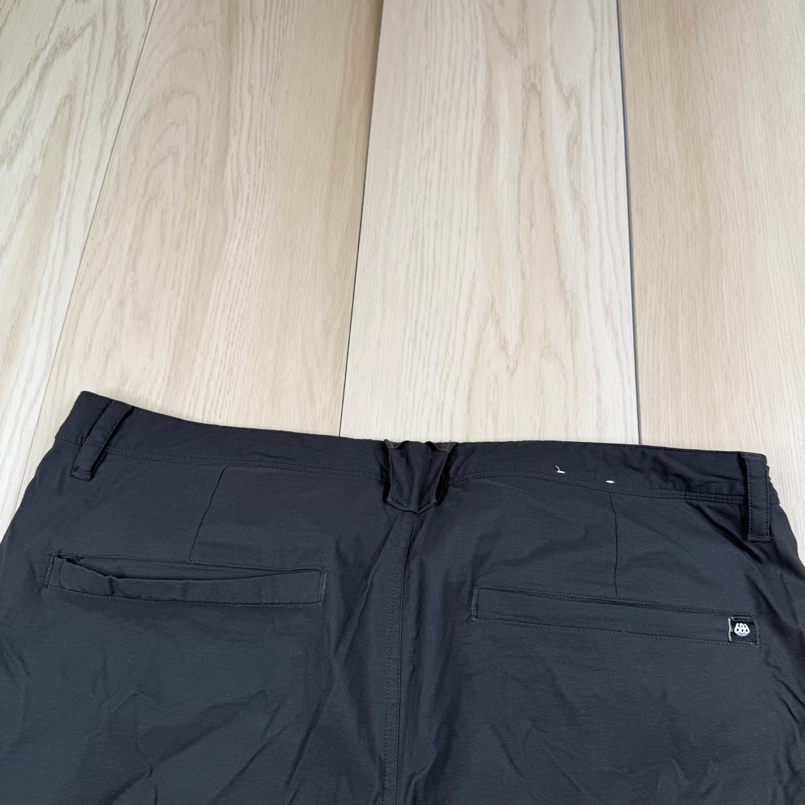 686 Everywhere Collection Mens Black Slim Fit Drawstring Hiking Pants Size 38×34