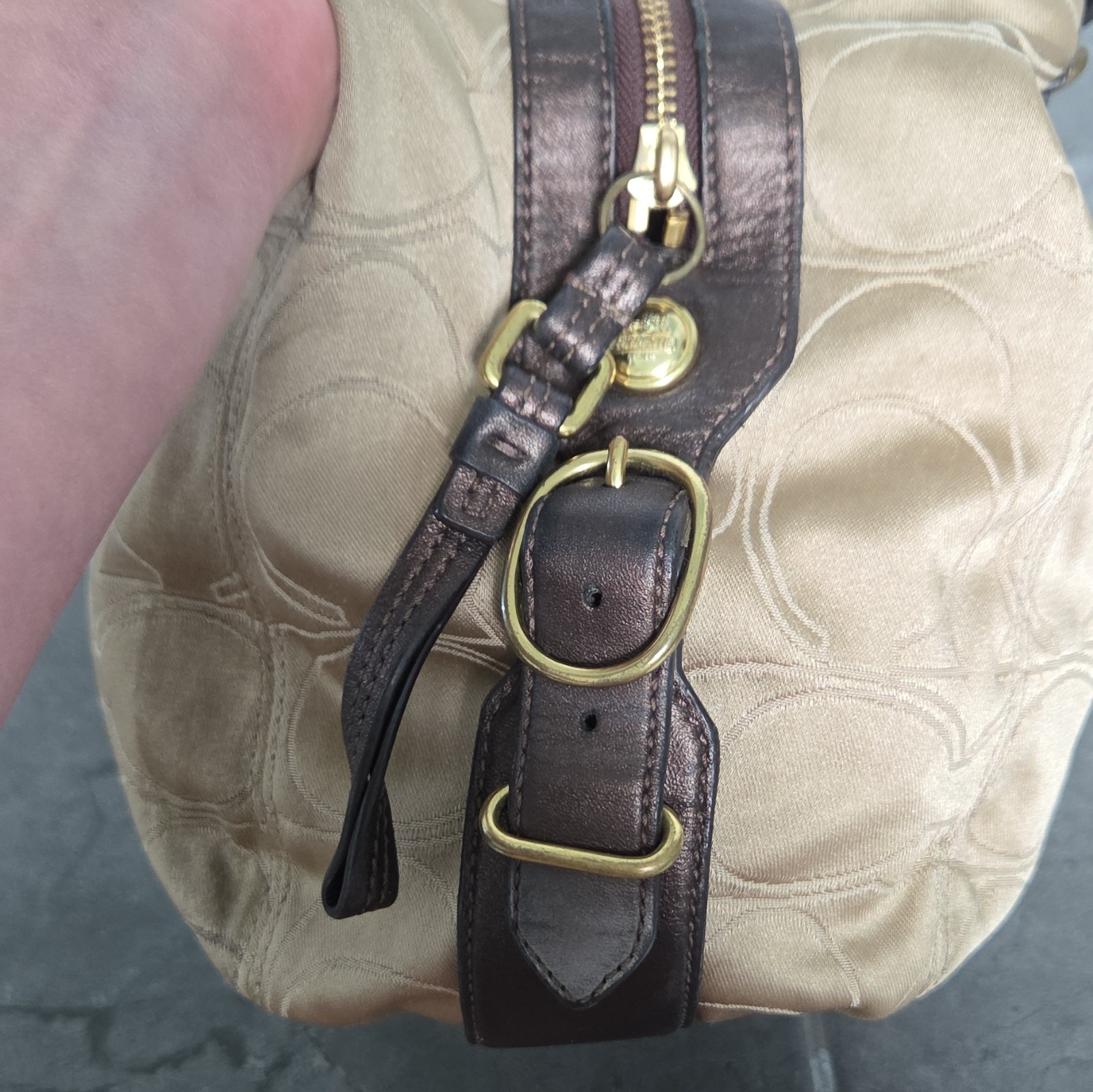 Vintage Coach Maggie Singature Hobo Shoulder Bag