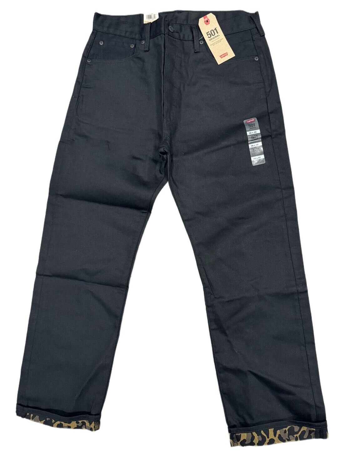 Levi’s Men’s 501 Original Fit Leopard Print Men’s Jeans 005012886