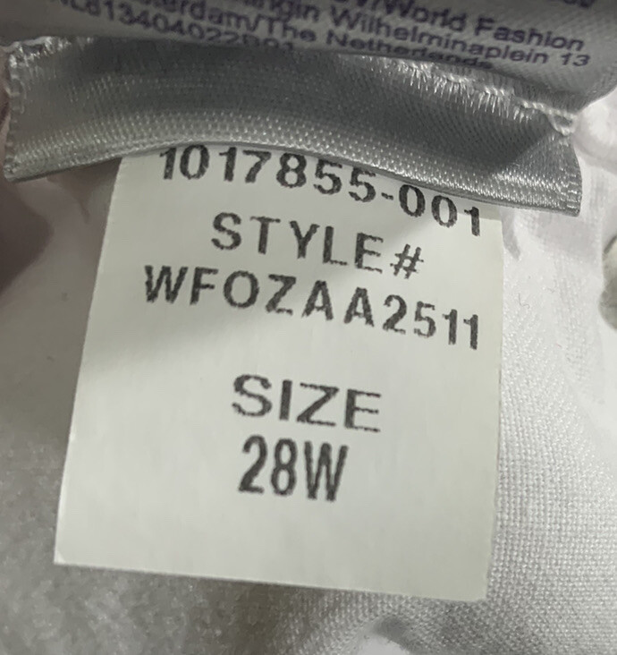 NYDJ Jeans Womens 28 (48×30) Ami Skinny Ankle Cuff Optic White NWT