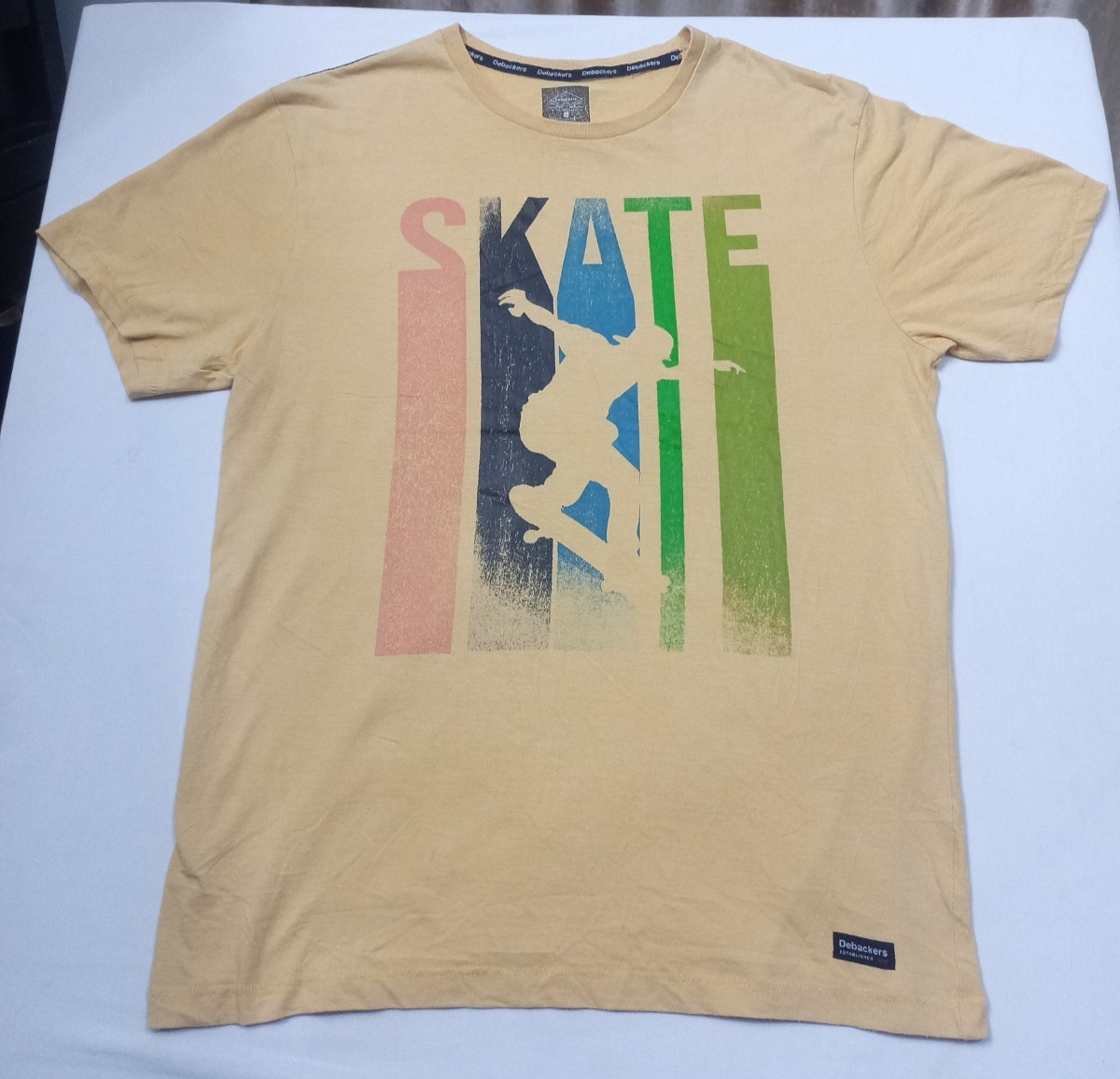 Debackers SKATE Graphic T-Shirt Men’s 2XL Beige Vintage 90s Style Skater Tee