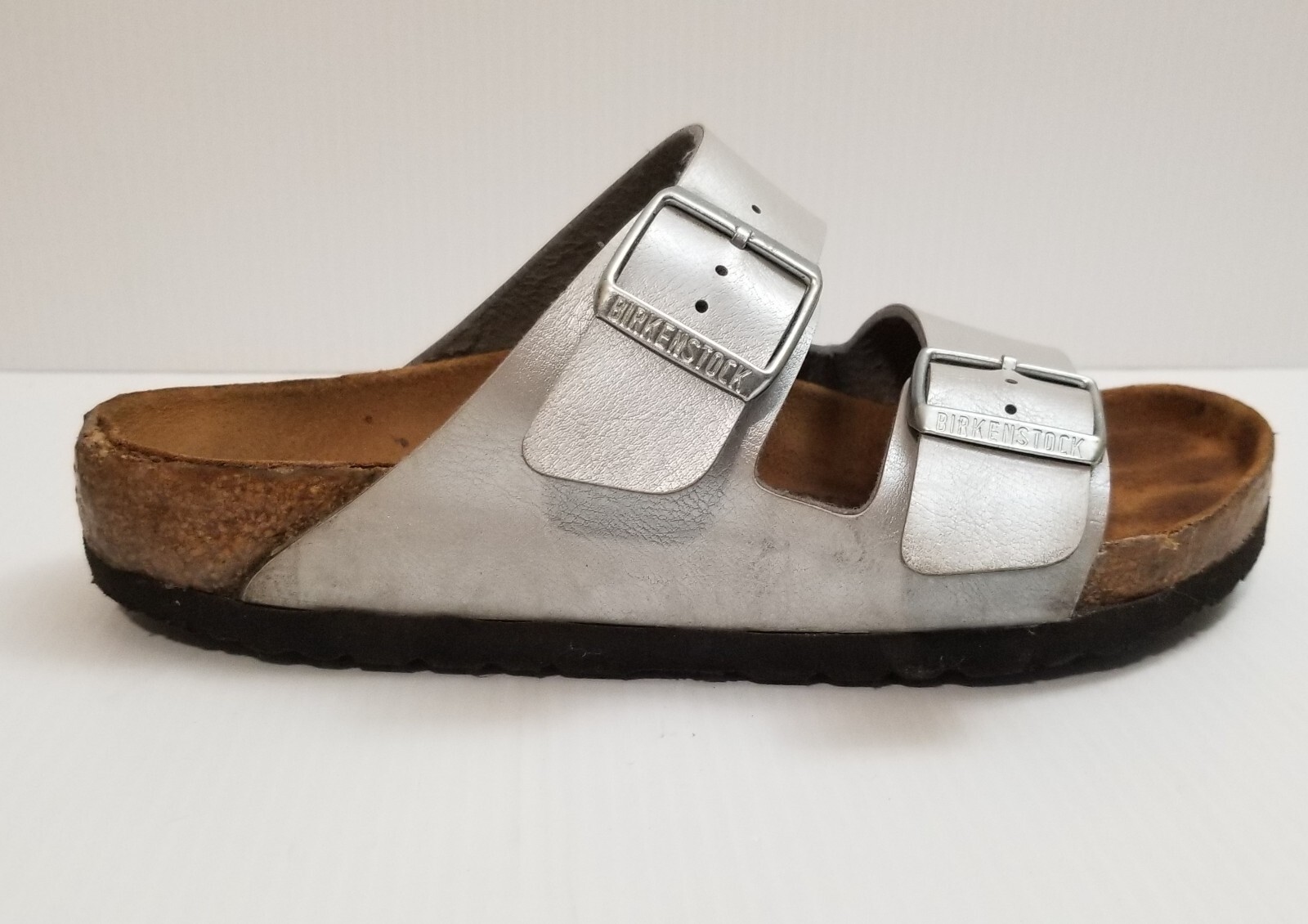 Birkenstock Unisex Arizona BS Metallic Silver SandalsEU 37 Size Men 4/Women 6