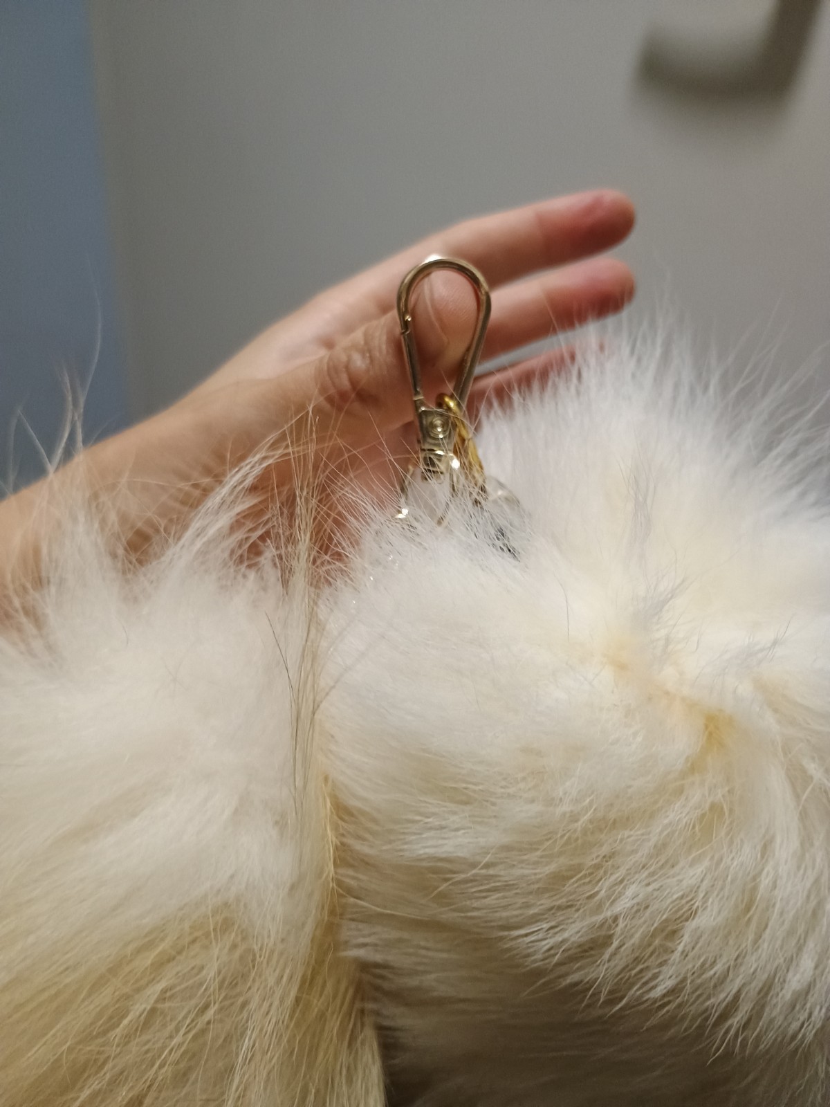 16″-18″ Cream Colored Fox Fur Tail Keychain Bag Charm Furry Costume Cosplay