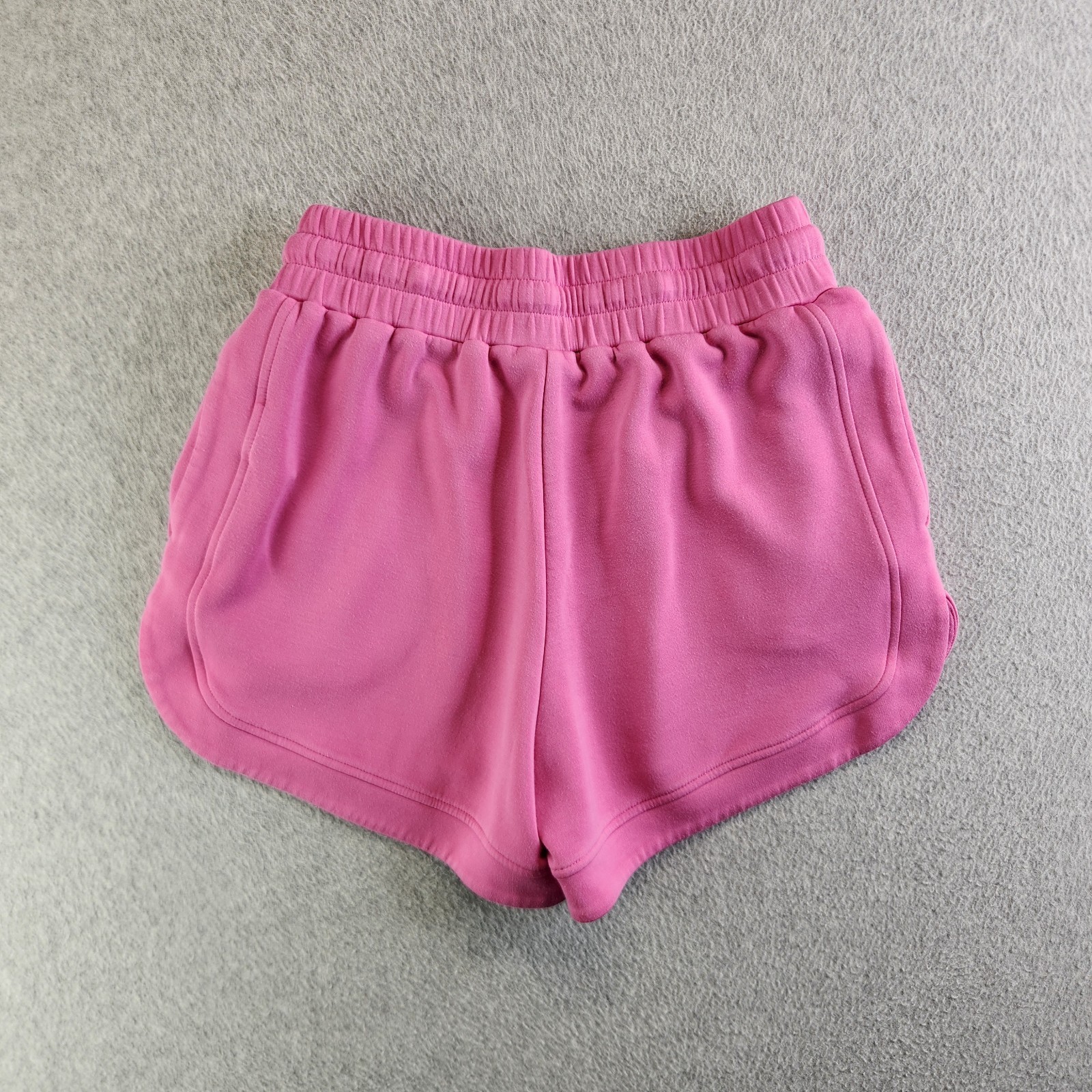 Varley Shorts Womens M Pink Ibis Rose Ollie High Rise 3.5 Double Soft Lounge