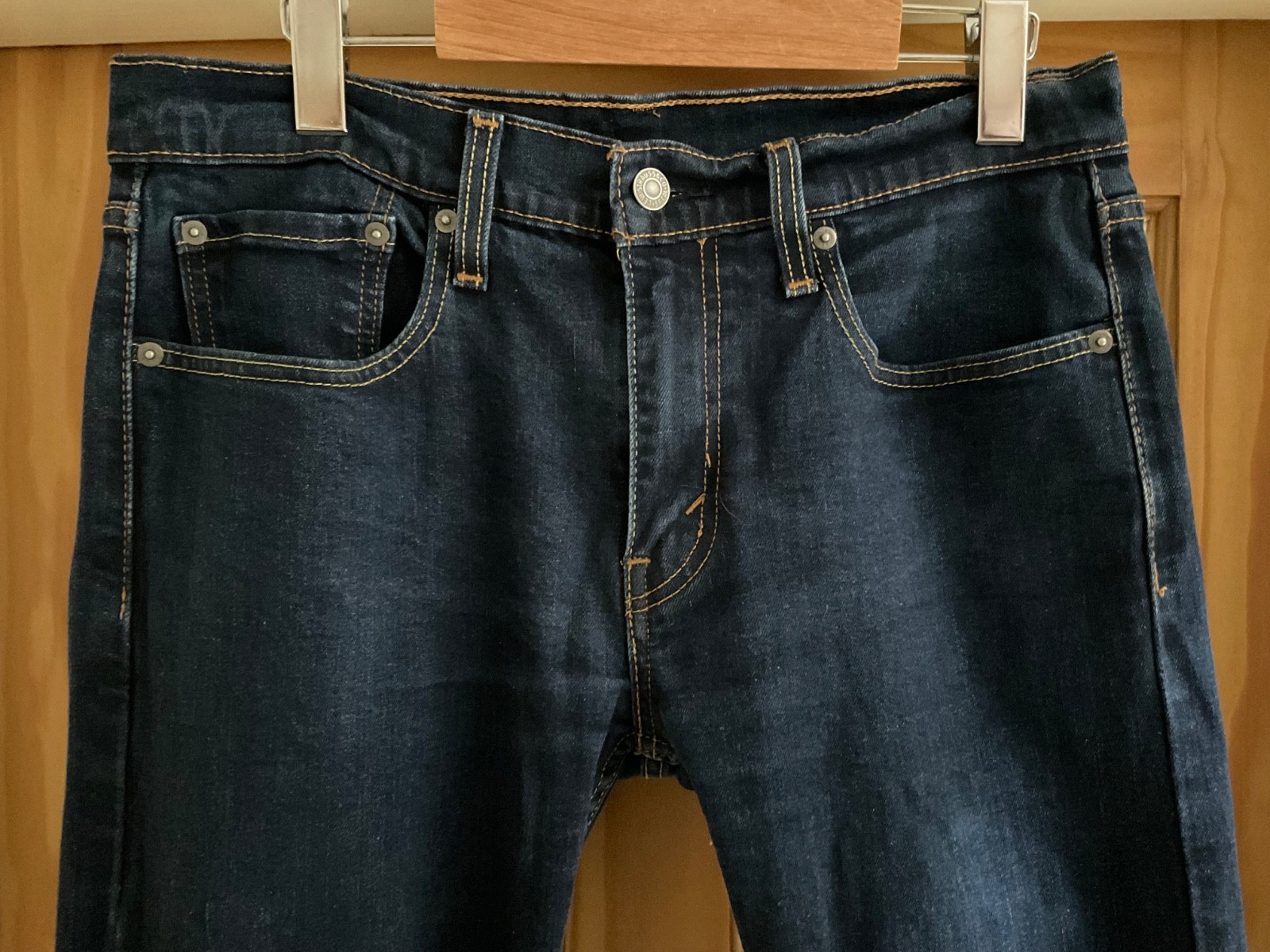 LEVI’S 502 Dark Navy Blue Denim Zip Fly Jeans – W31 L32 – Men’s