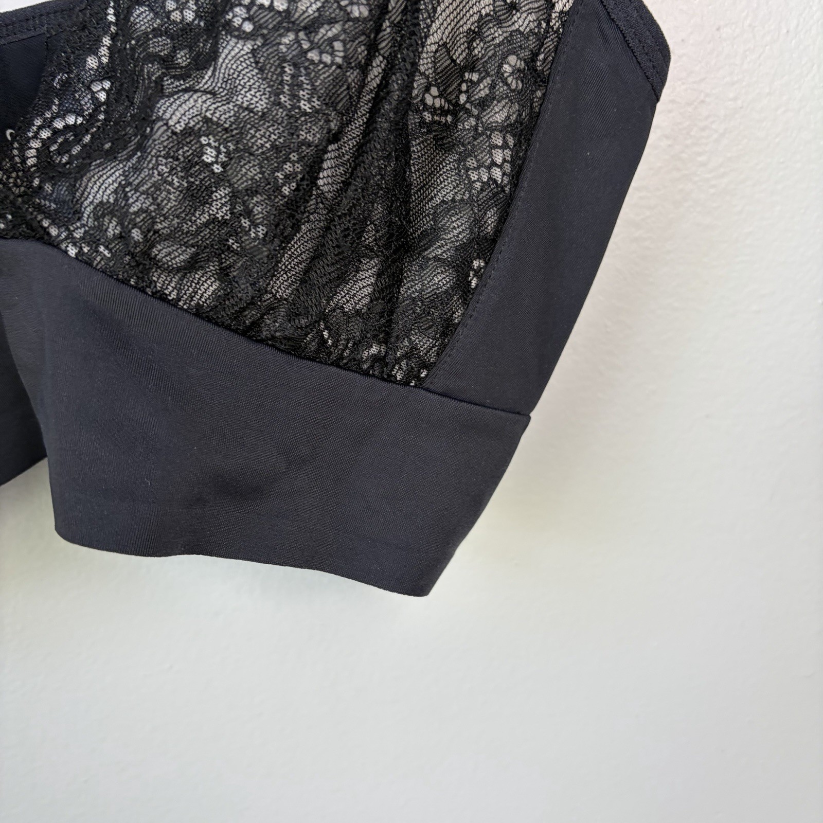 NEW- RUBY RIBBON LACE SECOND SKIN DEMIETTE Black Womens Size 32