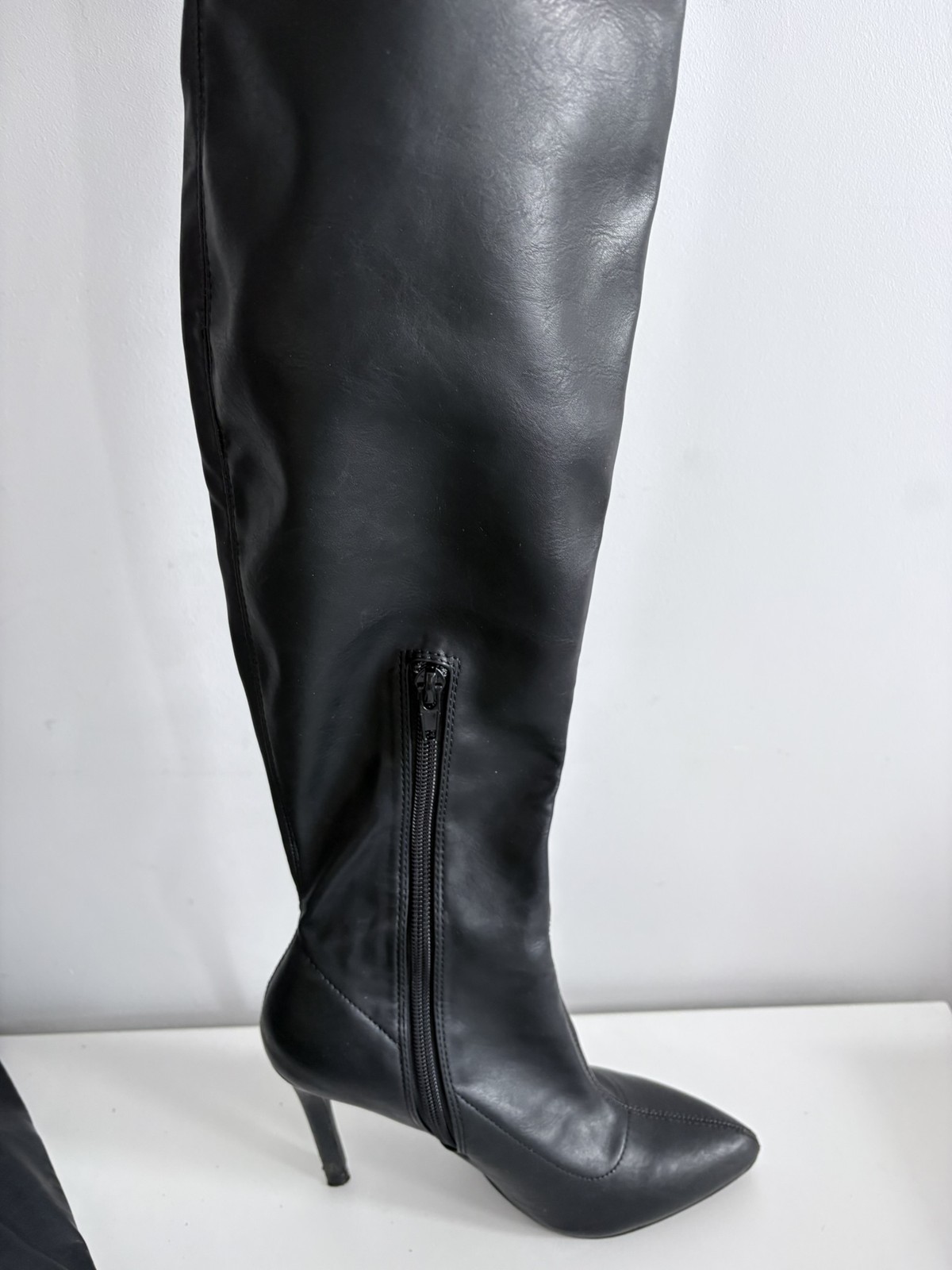 Even&Odd black women’s over-the-knee heeled boots, size 36