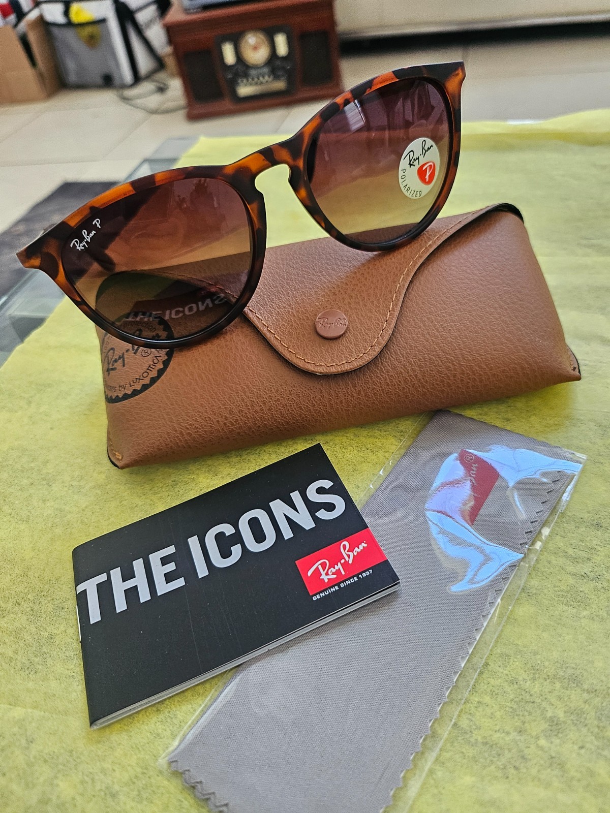 Ray Ban Erika Polarized RB4171/brown gradient Polycarbonate lenses Tortoise Fram