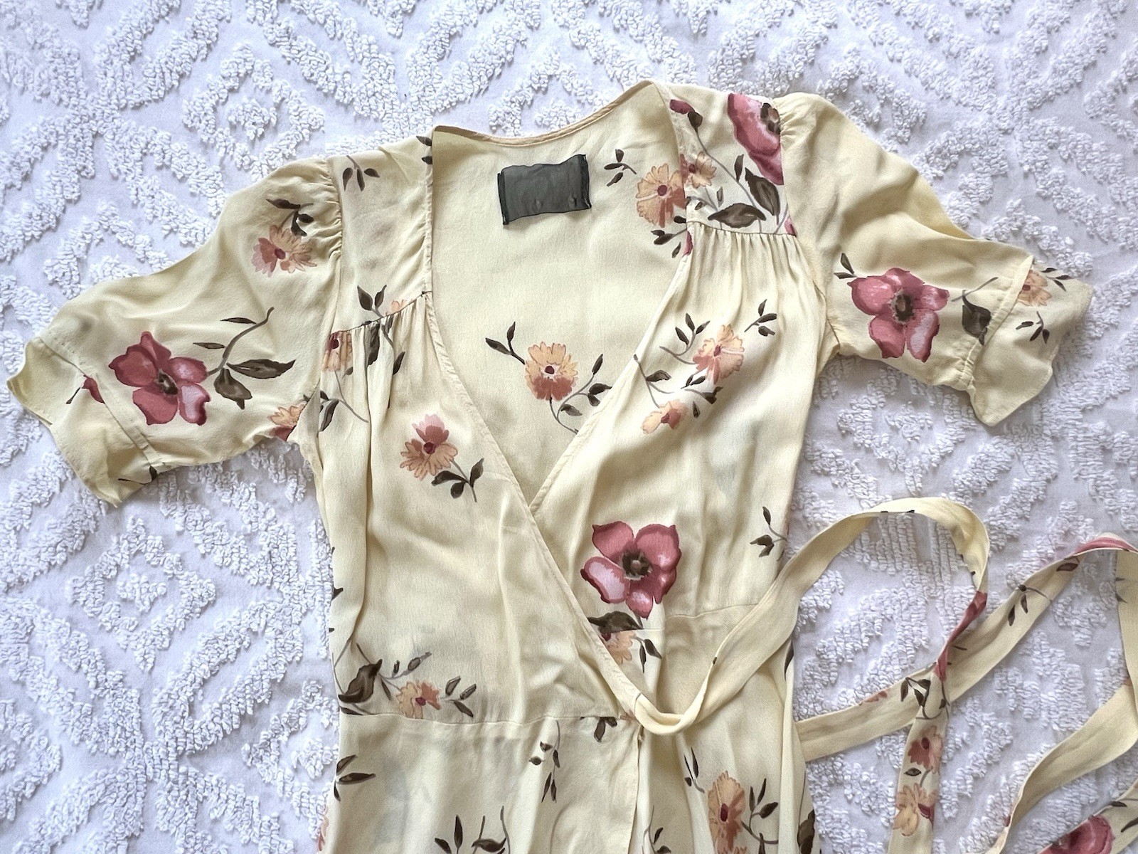 Reformation Yellow Floral Wrap Dress XS Good Condition (See Description)