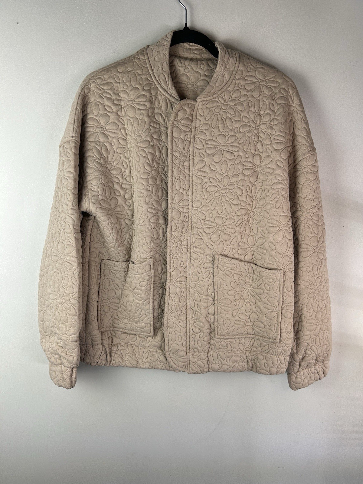 Women’s Quilted Reversible Cotton Jacket L Black/Tan Floral w/pockets