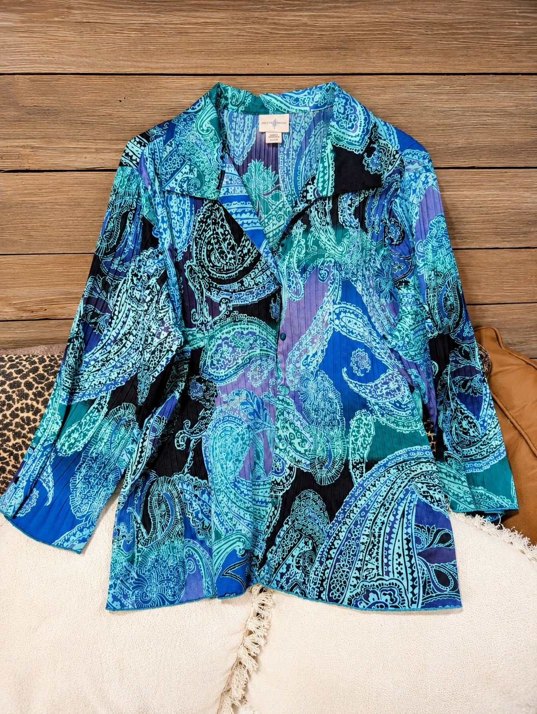 Jaclyn Smith Women’s XL Blue Teal Paisley Collared 3/4 Bell Sleeve Blouse