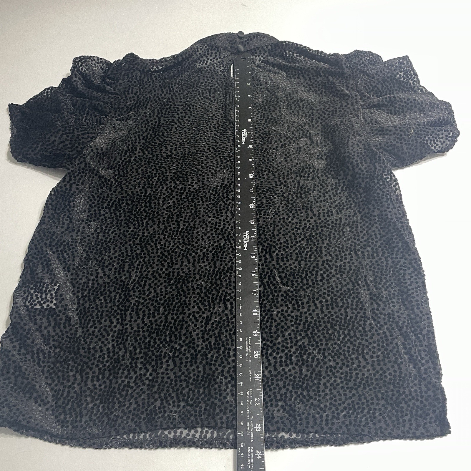 Mayson the Label womens black Short sleeve Blouse Shirt Top Nylon sheer Sz M