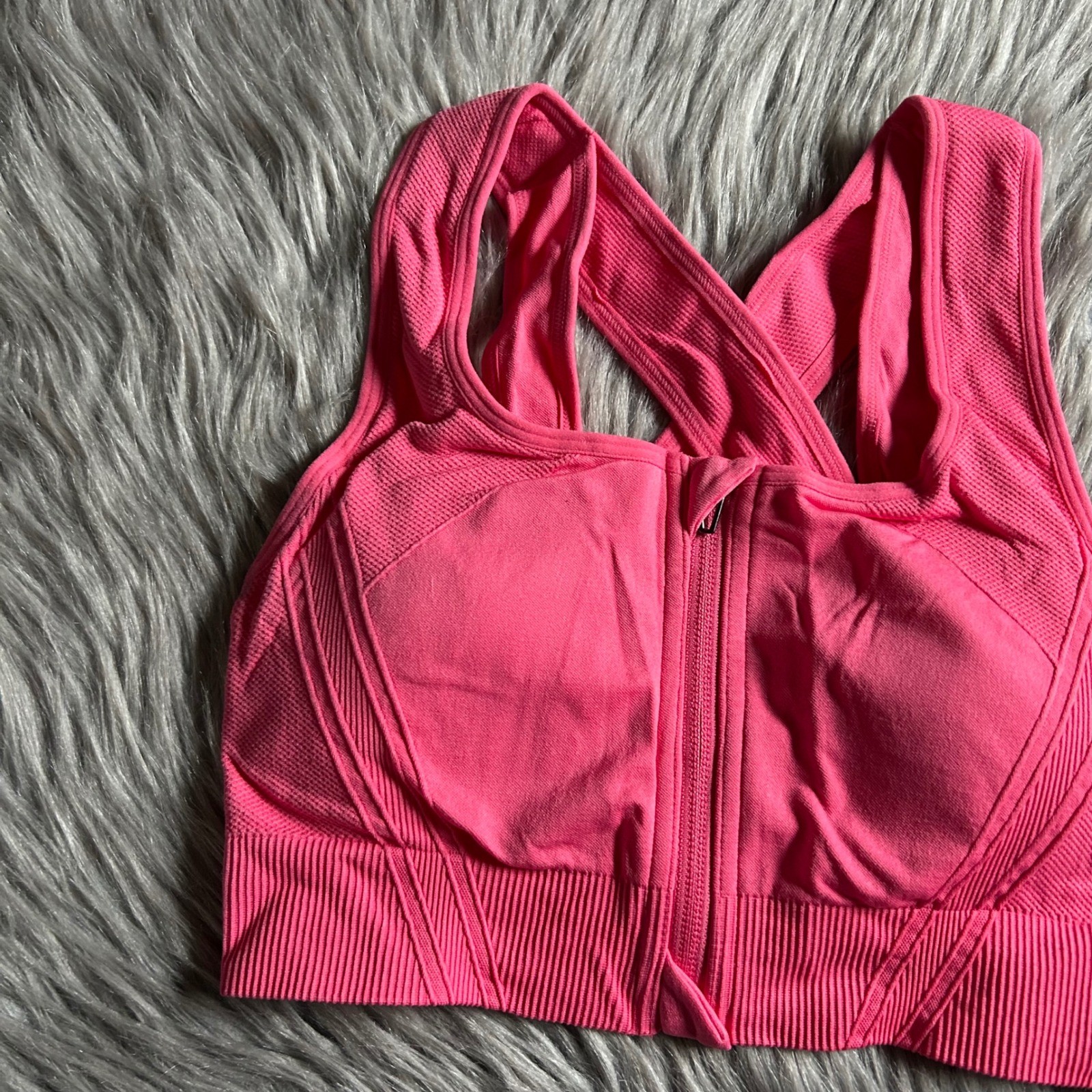 Avia Wireless Sports Bra Womens Size Small Pink Medium Support Front Zip Closure