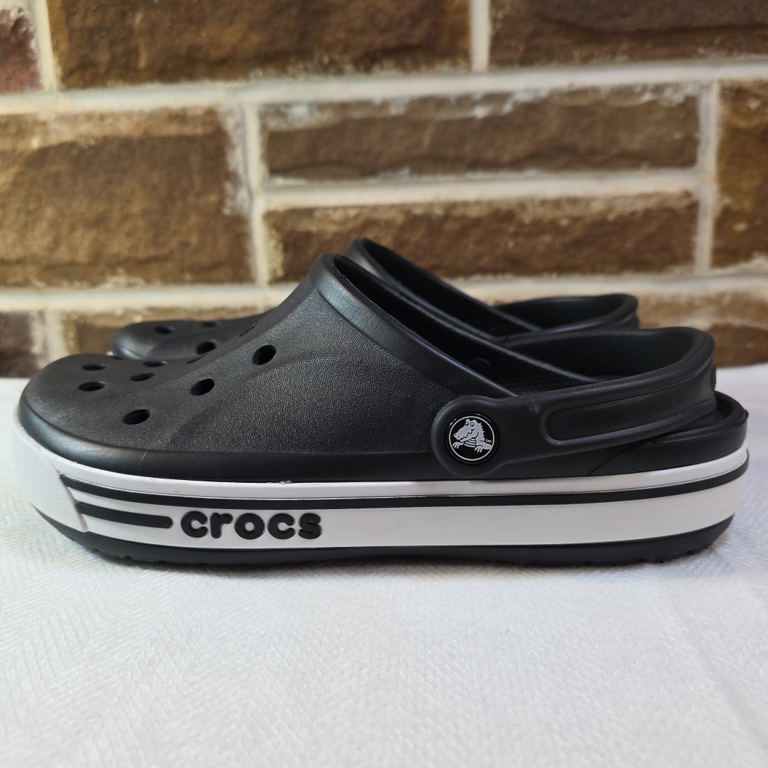 Crocs Bayaband Clogs – Unisex Black/White Sport Band – Size M9/ W 11