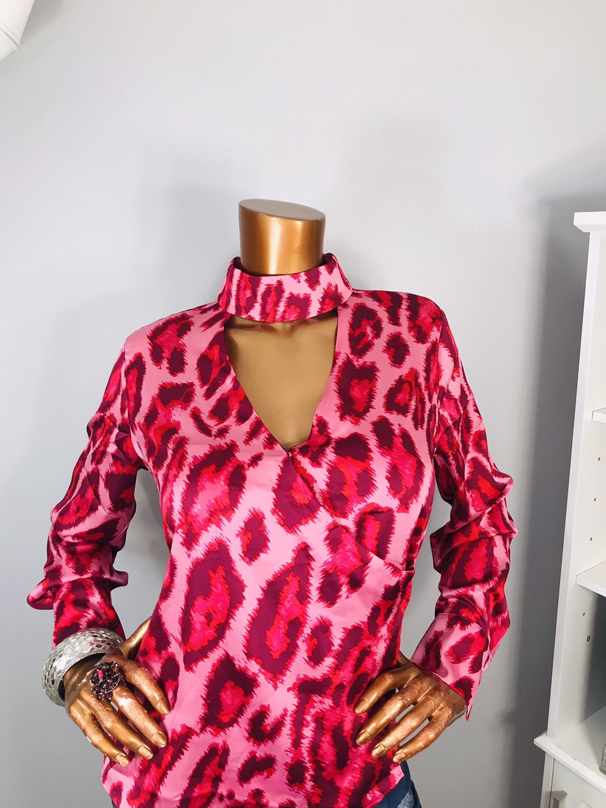 Bold Elements M Petite Top NWT $54 Lite Wgt Wrap Blouse Mock Neck Low Cut LongSl