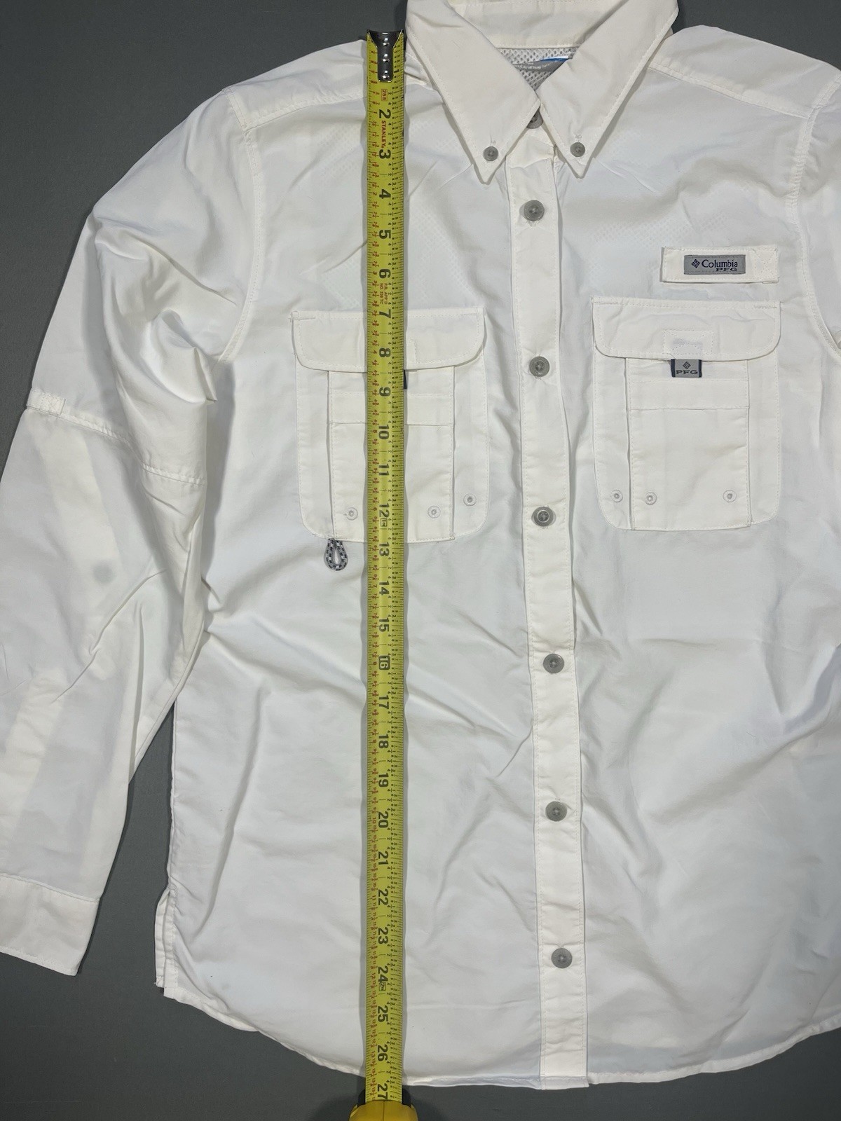 White Columbia PFG Bahama II and features two chest pockets with Utility Loops