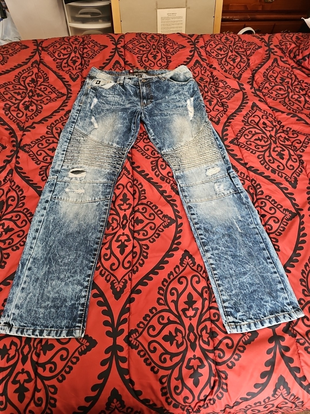 Southpole 34 X 32 Embroidered Front Jeans Fast Shipping Returns Accepted