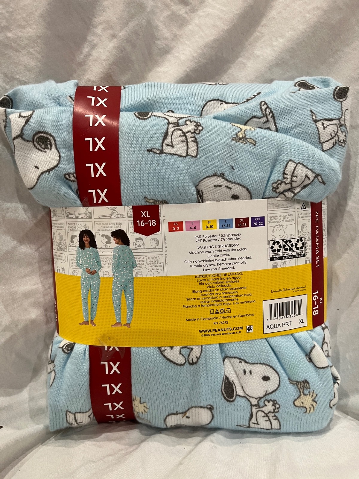 Snoopy Women’s 2-Piece Pullover and Jogger Pajama Set Many Size NEW