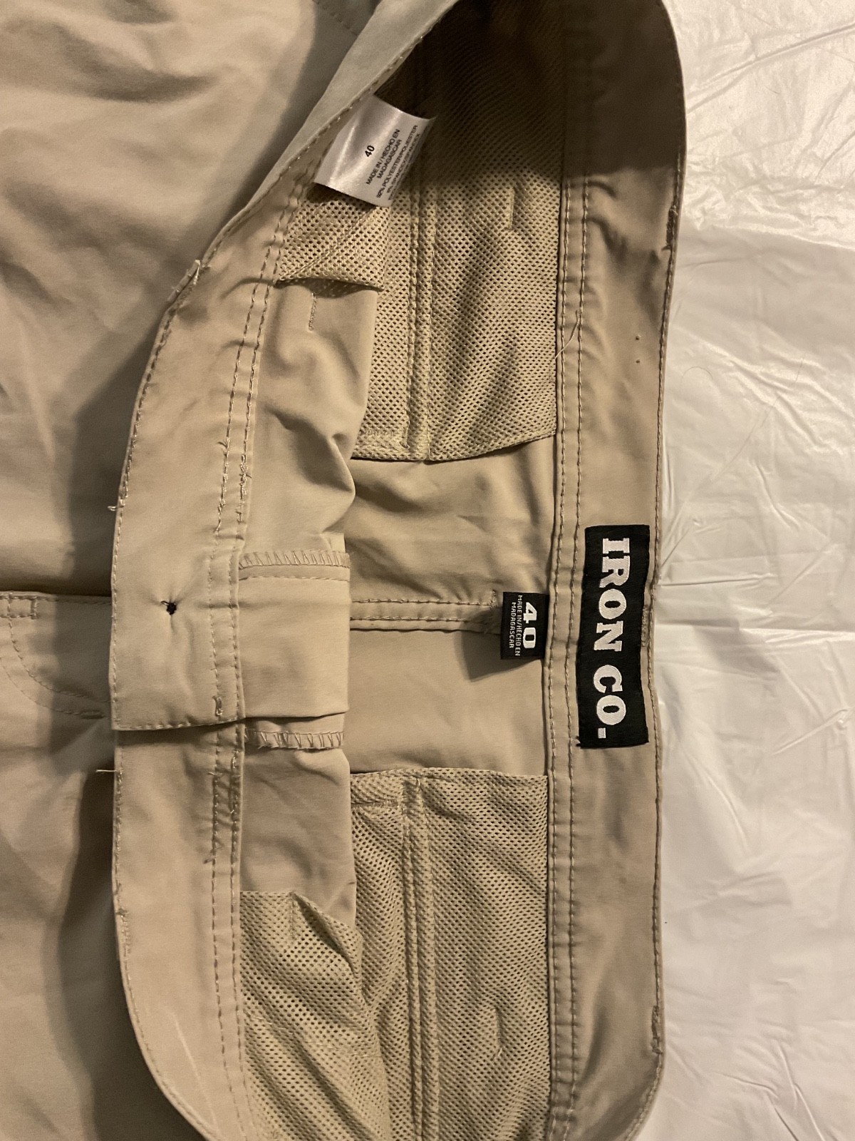 Iron Co Mens Cargo Performance Shorts Size 40 Khaki