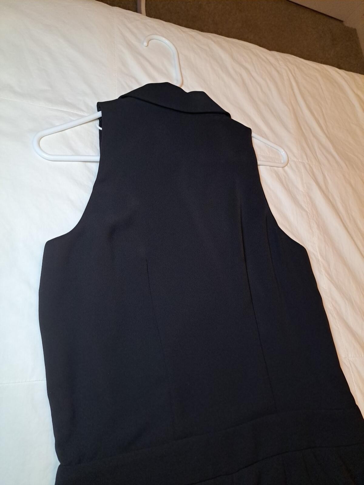 White House Black Market Jumper Black Size 4 EUC Returns Accepted