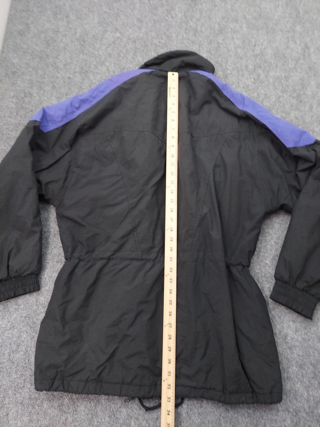 Vtg 80s 90s Helly Hansen Ski Jacket Europa Medium Black Purple Colorblock zip