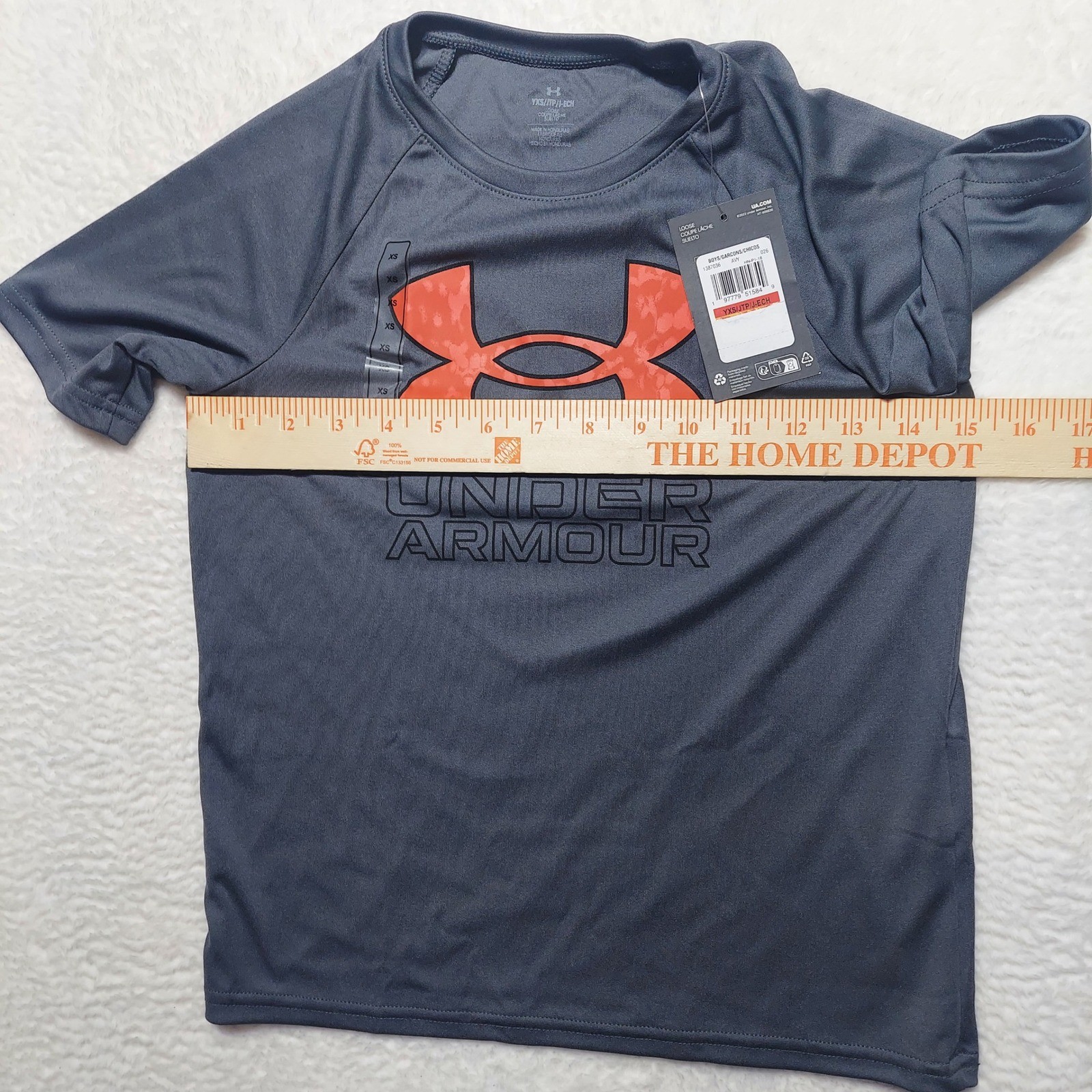Under Armour T-Shirt Boys YXS Grey Brand New Orange Camo Logo Graphic Tee