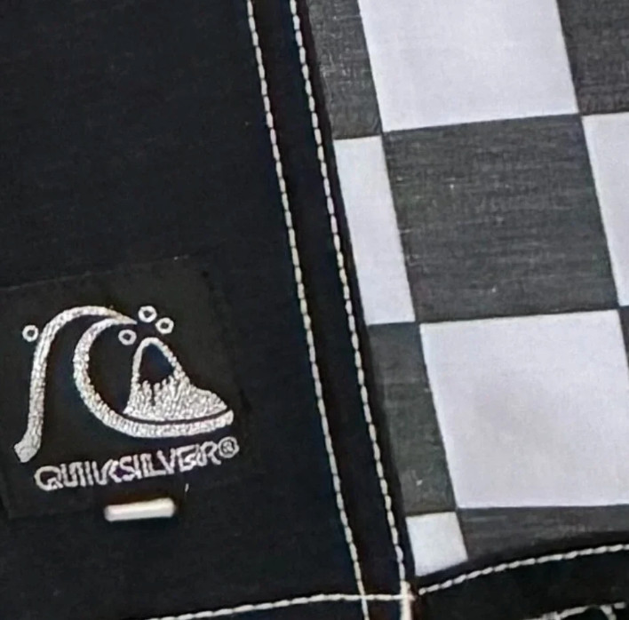 Quiksilver Original Arch 18″ Boardshorts Black/White Swim Trunks Sizes 32-40