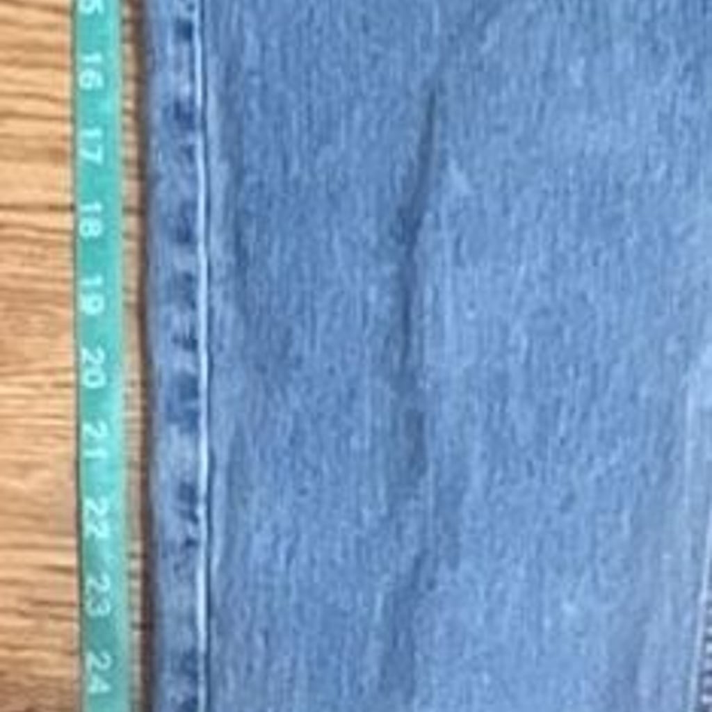 Vintage Guess USA High-Rise Tapered Leg Mom Jeans Size 28