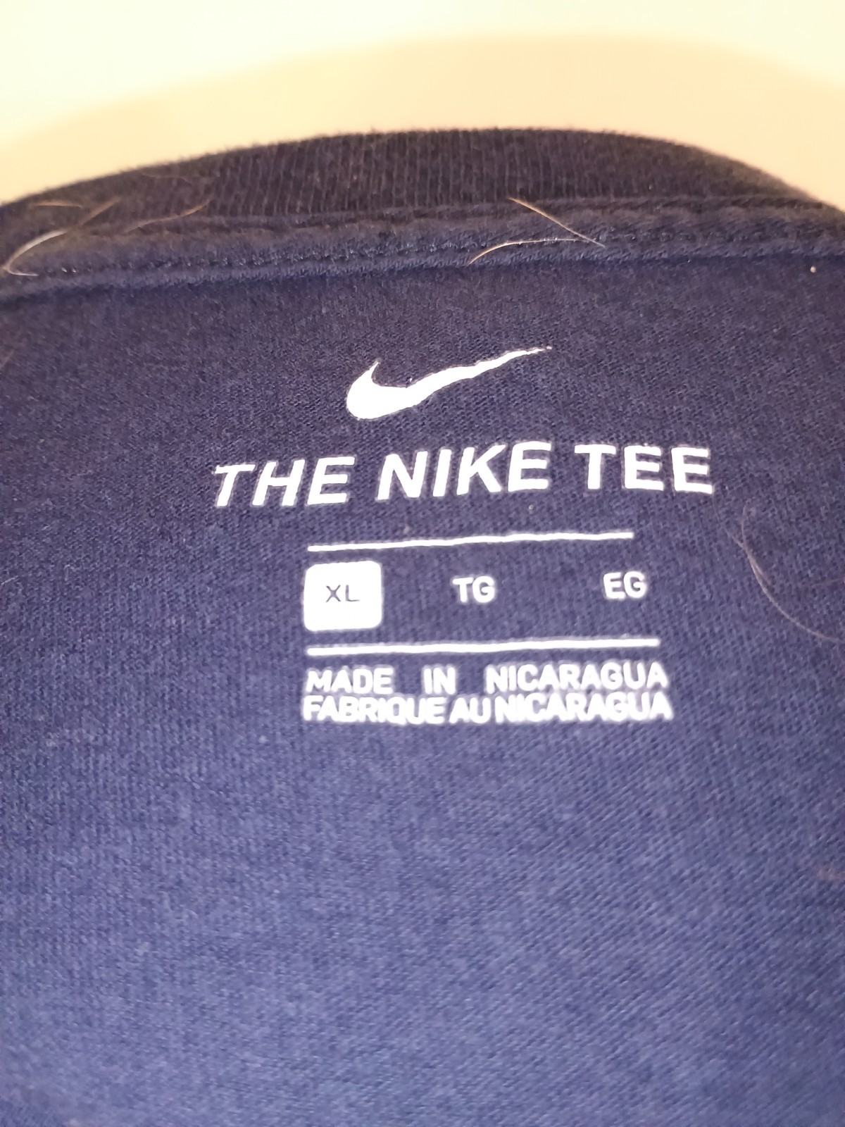 Nike Tennessee Titans Men’s XL Blue Short Sleeve T-Shirt.