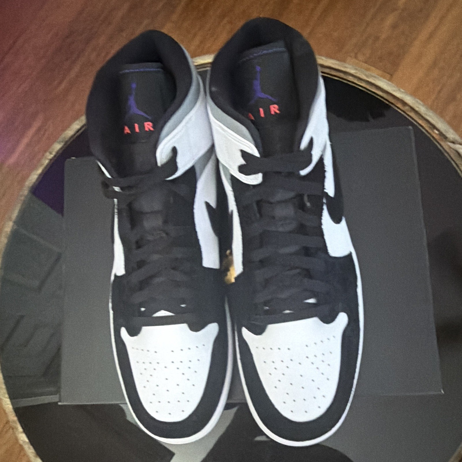 Jordan Air Jordan 1 Mid SE Varsity Purple 852542-105