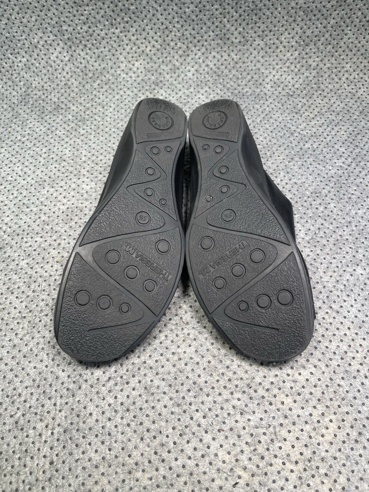 Theresia M Aloe Vera Black Leather Sandals Size 5.5 Women’s