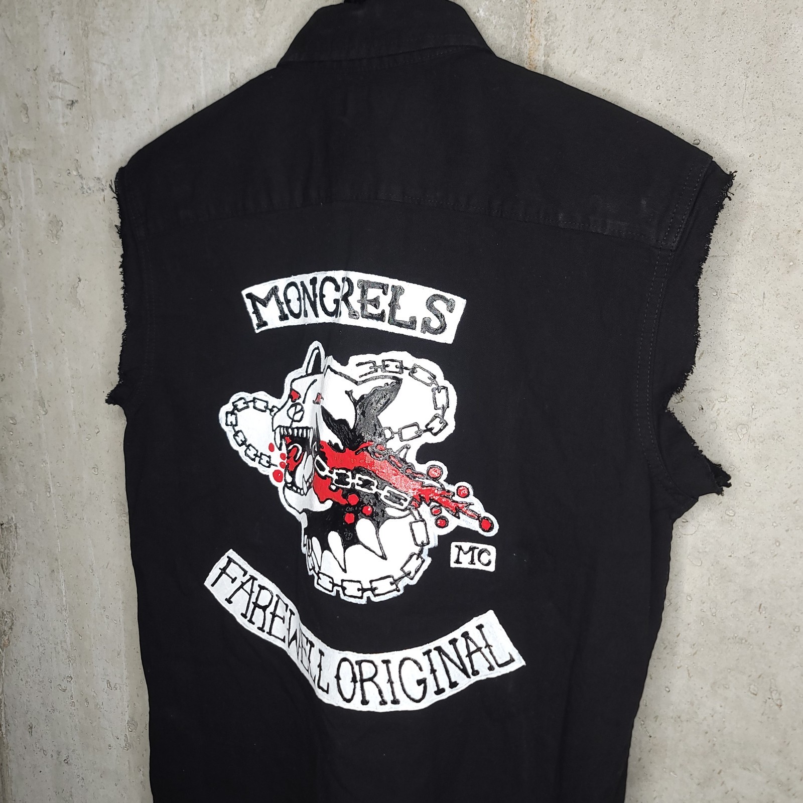 Rare Hand Painted Mongrels MC Farewell Original Wrangler Biker Vest Size M