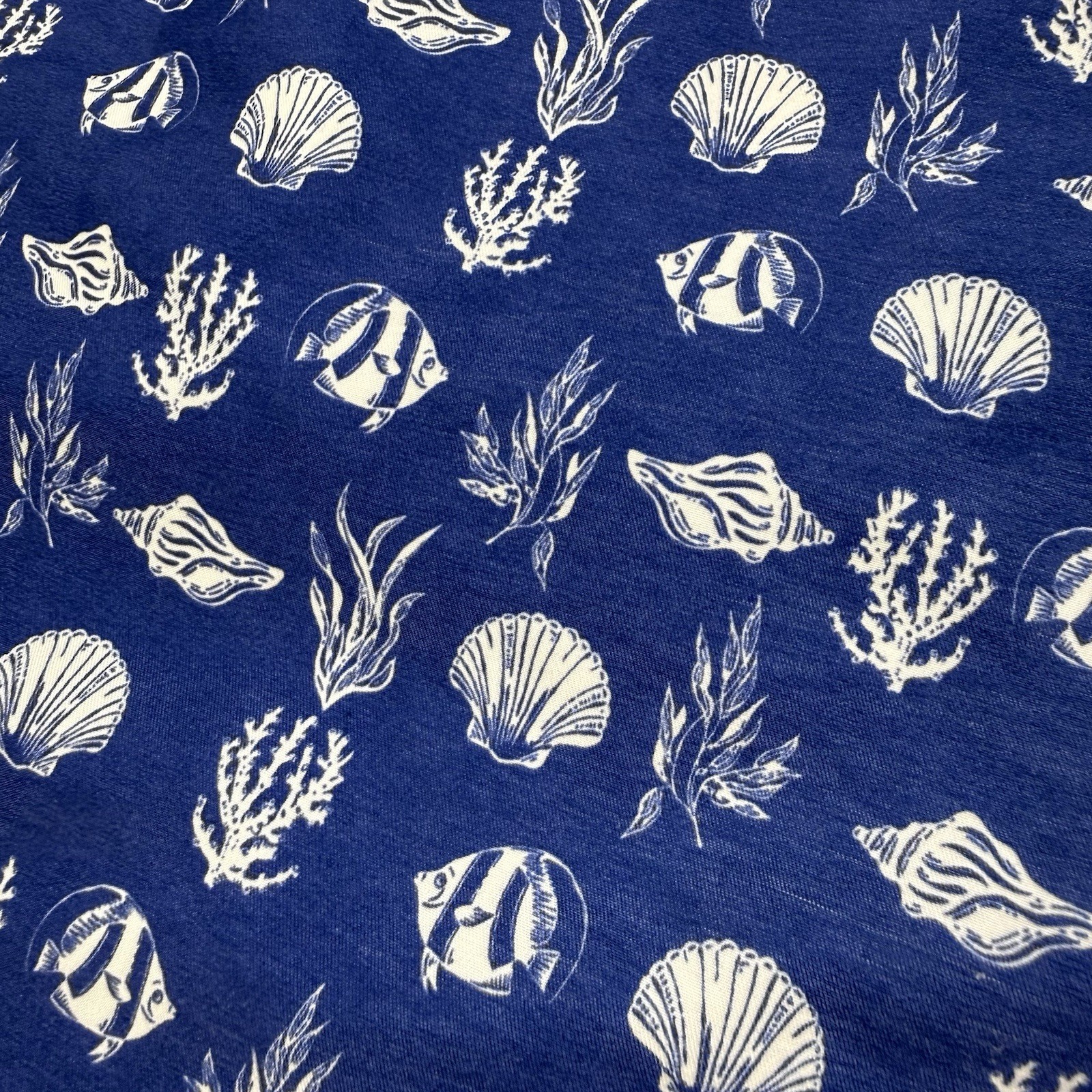 Newport Blue Men’s Swim Trunks 2XL Blue Fish Coral Print Mesh Lined Shorts