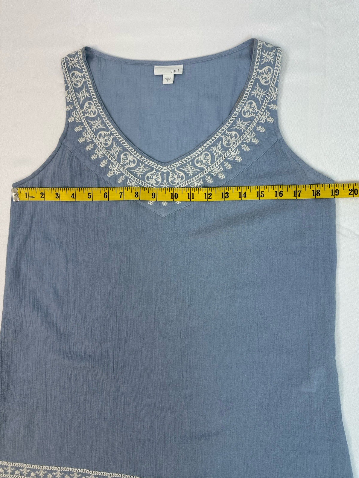 J.JillBlue Sleeveless Embroidered Boho Crinkle Gauze Top Sz Small 100% Cotton