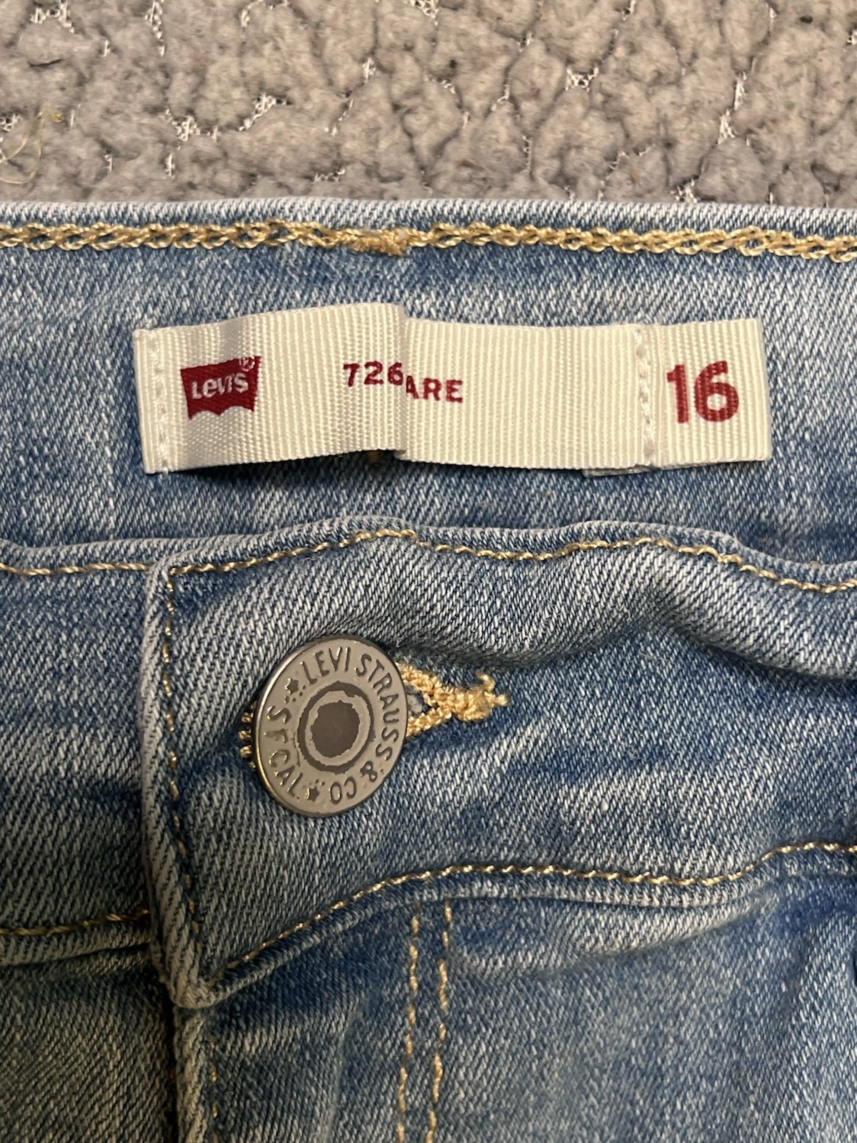 Levi’s 726 Flare Light Was Denim Jeans Girls Size 16 Juniors Size Wide Leg