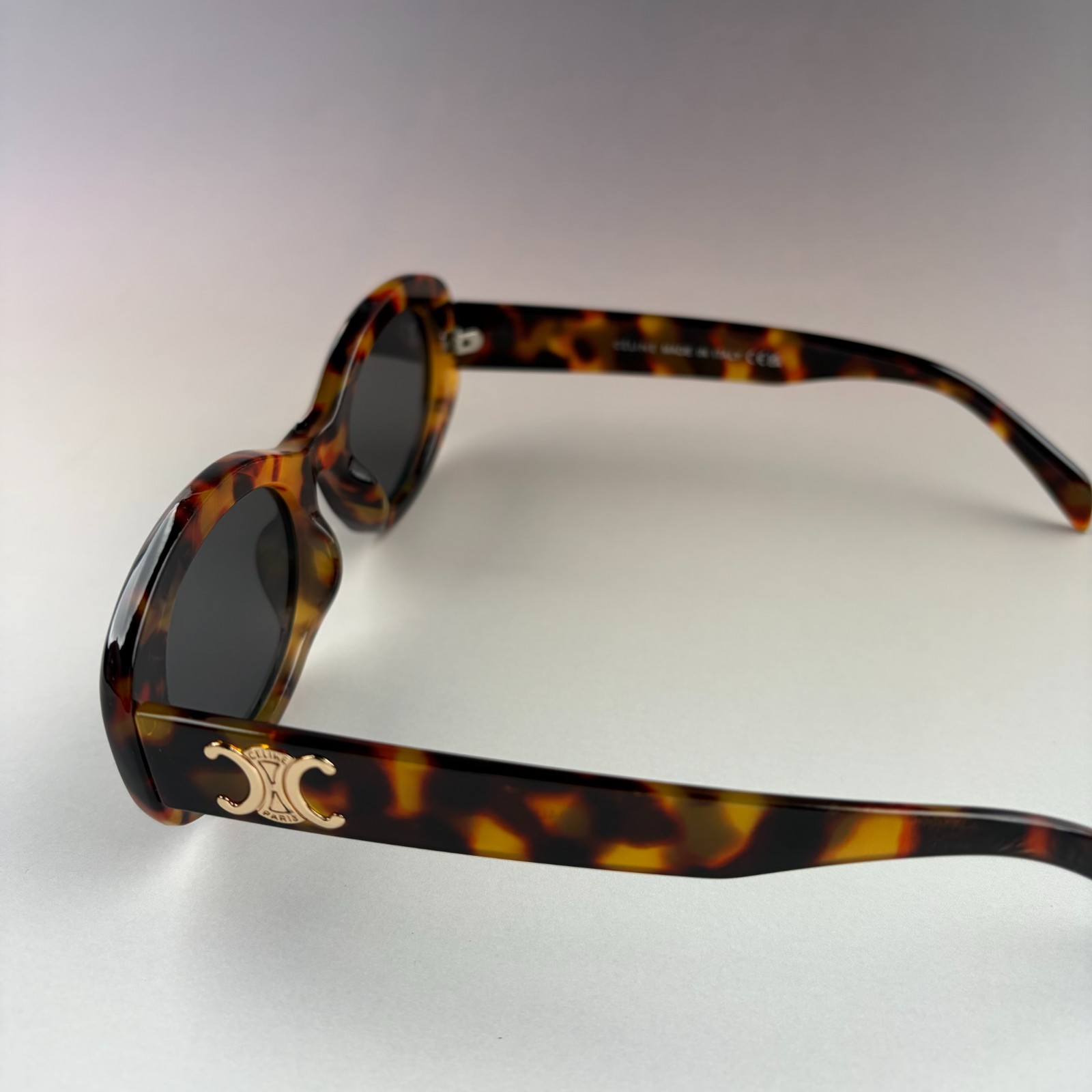 New In Box – Celine Triomphe Oval Women Sunglasses Black Designer Summer Travel