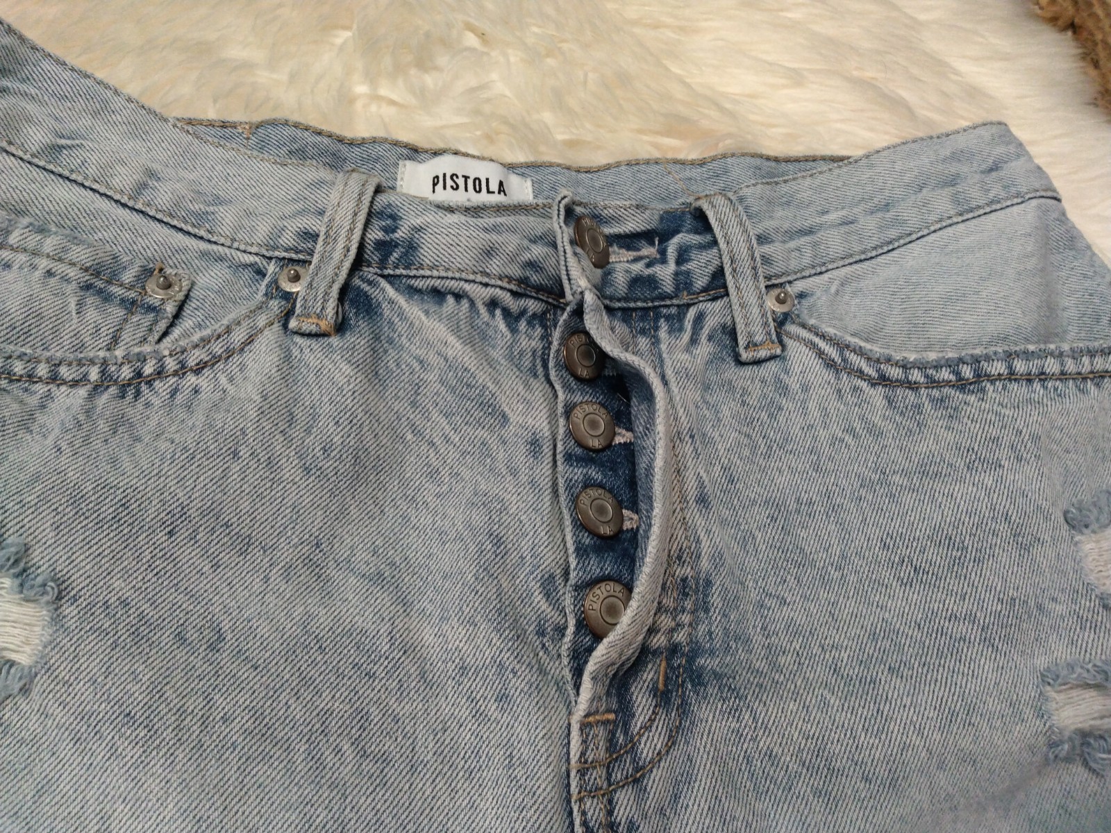 Pistola Light Wash Distressed Denim Cut Off Shorts High Rise Pockets Women’s 29