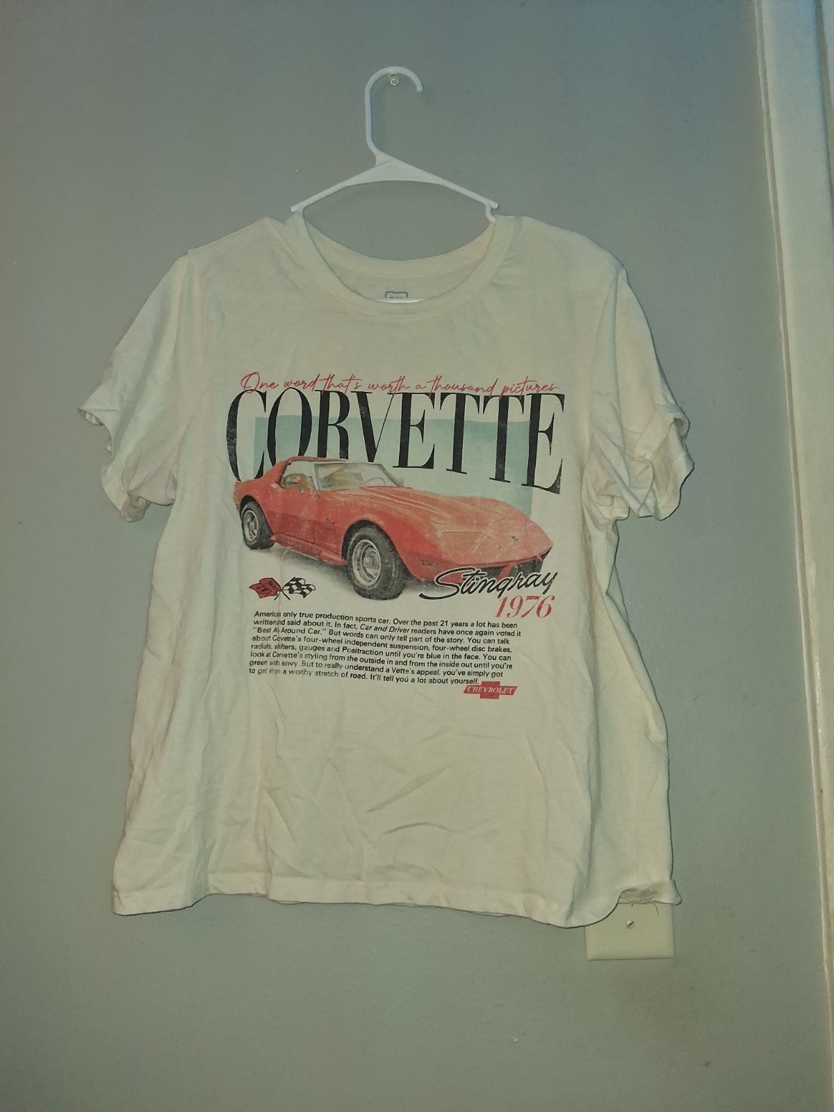 Corvette Car Graphic Tee Shirt Size L White Short Sleeve