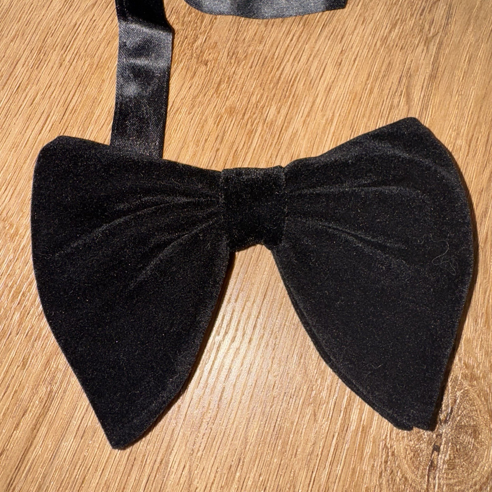 Bow Tie Vintage Floppy Wide Velour Necktie Prom Tuxedo Black VTG 60s 70s Men NEW