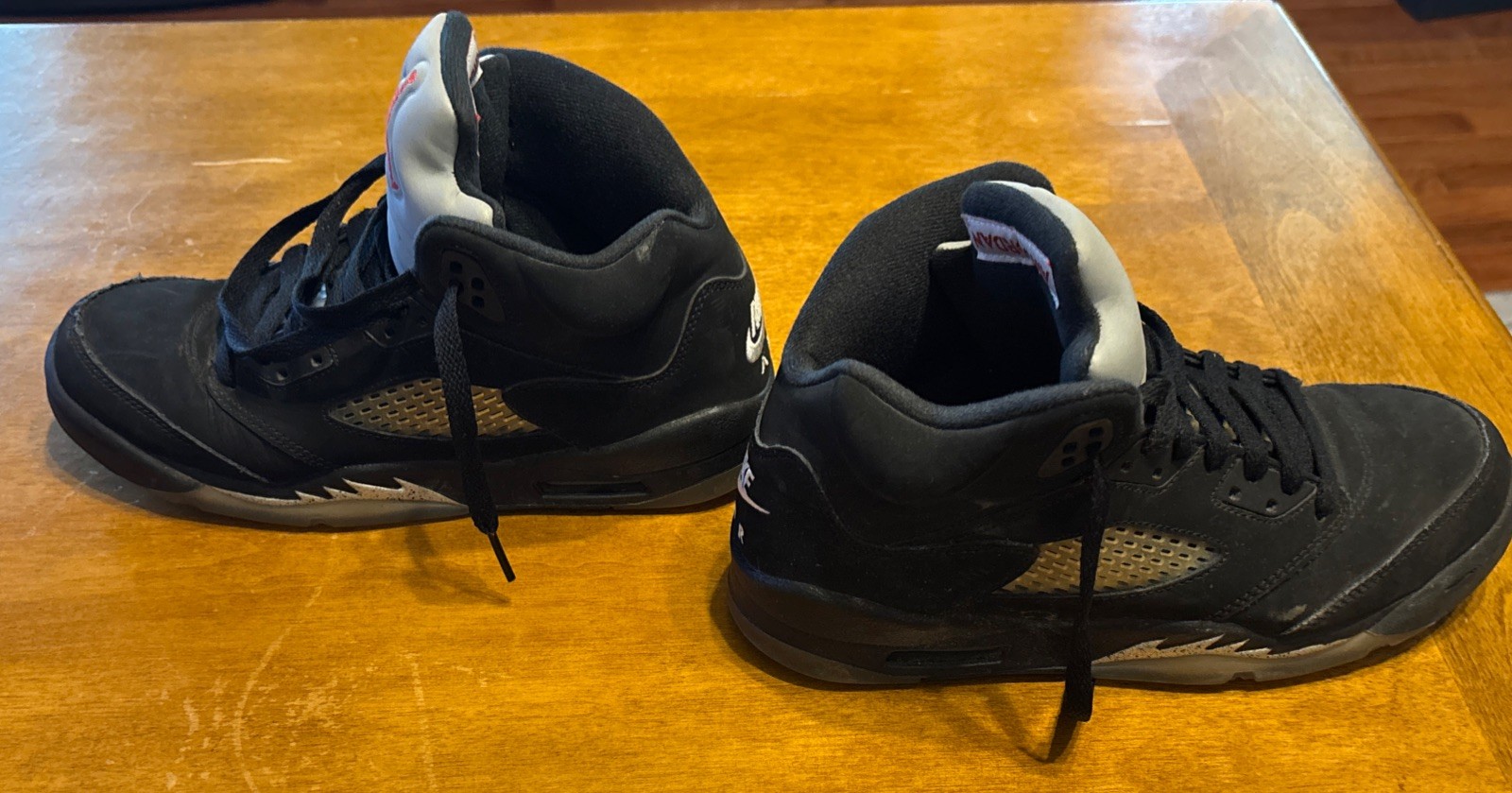 Nike Air Jordan 5 Retro Black Metallic US Size Mens 7Y Womens 8.5 845036-003