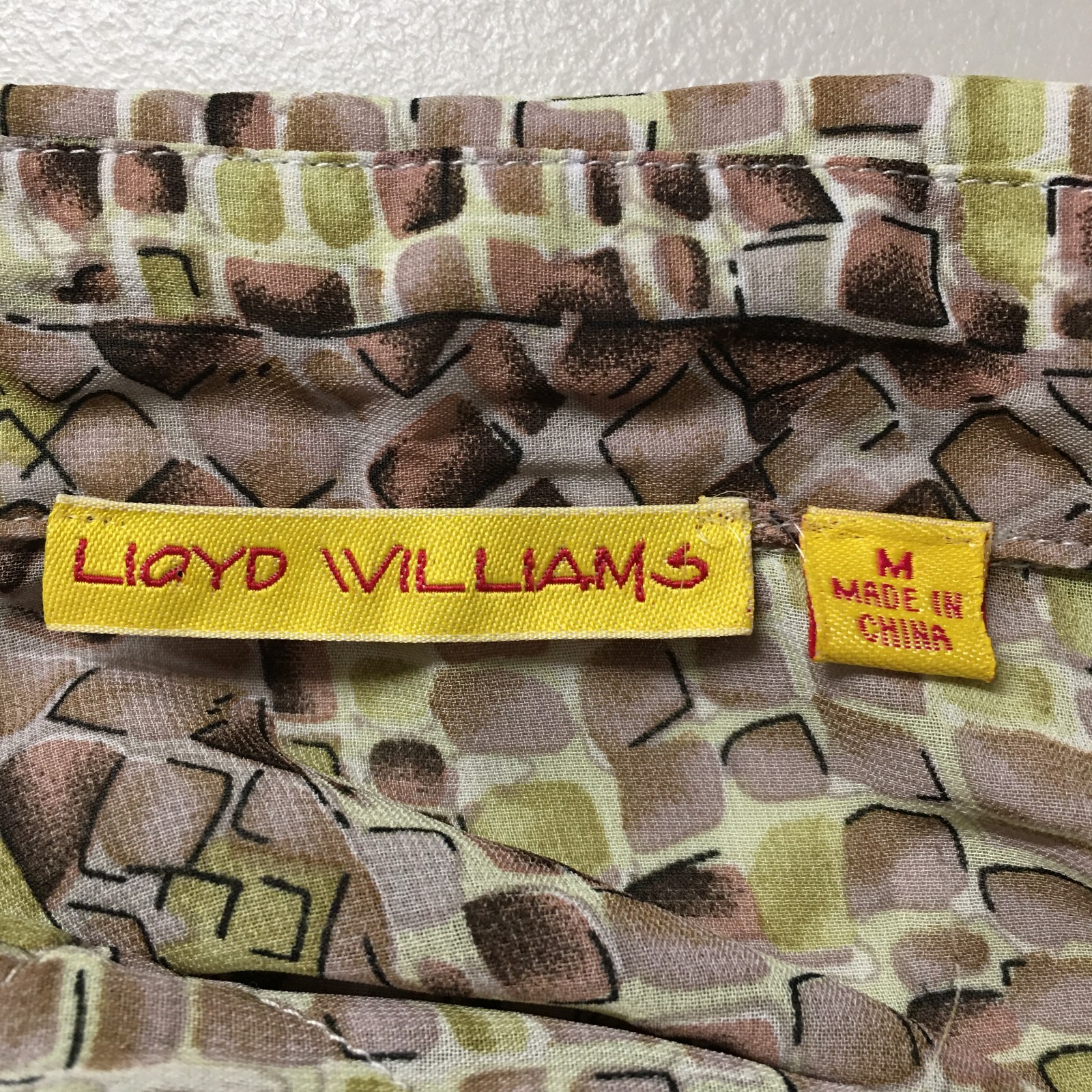 Lloyd Williams Blouse Womens Medium Abstract Print Ruffle Button Up Brown Green