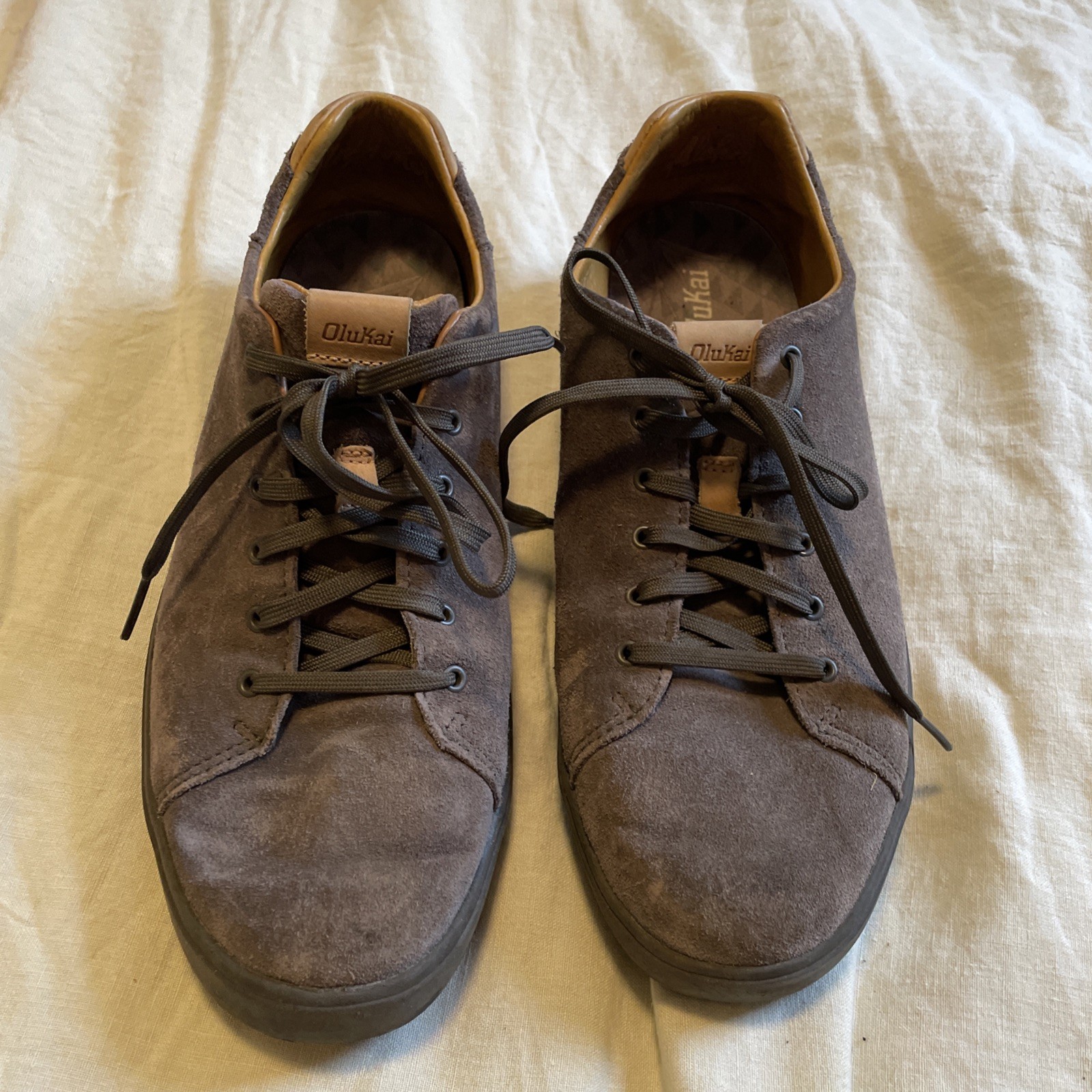 OluKai Lea’Ahi Li Kala Suede Drop Heel Casual Sneaker Shoes Mens Size 10.5 Gray