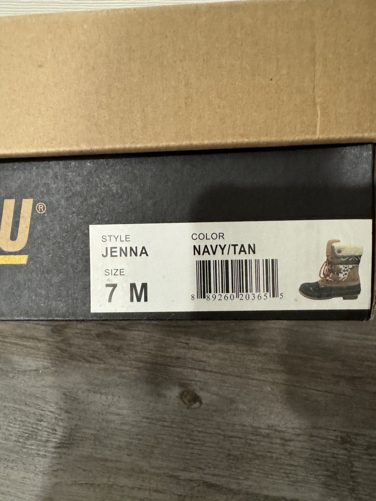 Khombu Jenna Women’s Snow Boots Fleece-Lined Lace-Up Navy/Tan US 7M