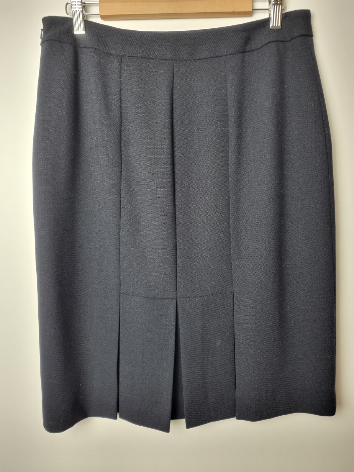 Hobbs Navy 100% Wool Pencil Skirt UK 12 Pleated Knee Length Fully Lined