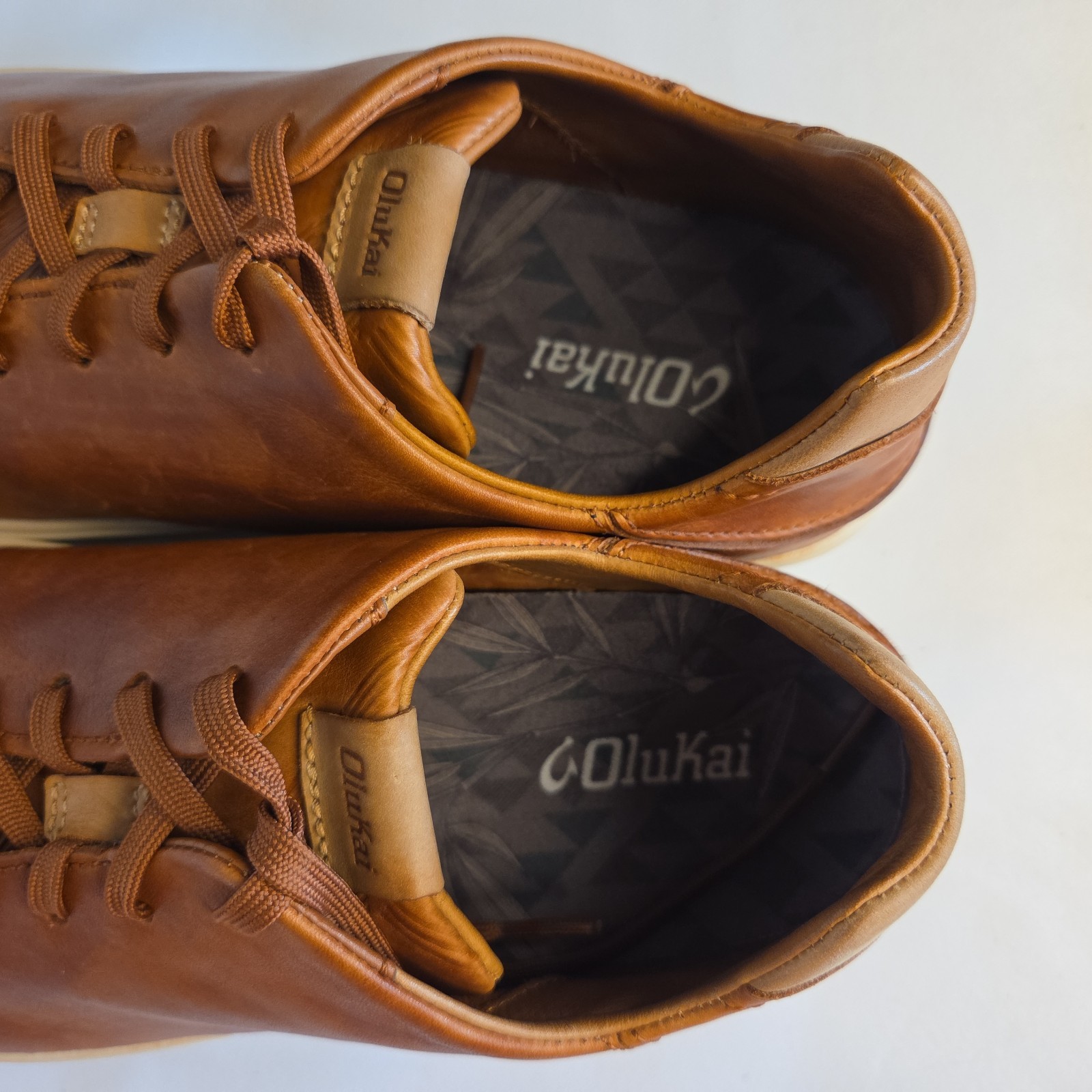 OluKai Lae‘ahi Li ‘Ili Men’s Leather Sneakers Brown Waterproof Shoes Sz 11 EU44