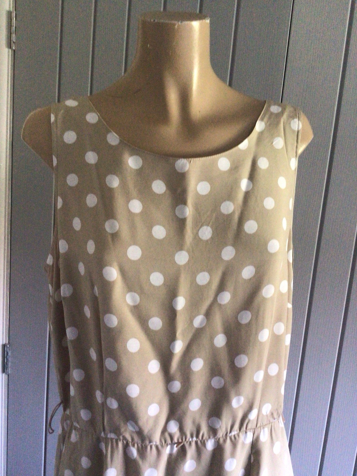 Ladies Classic Day Dress UK 14/16 Scoop Neck Sleeveless 43” L By St Michael M&S