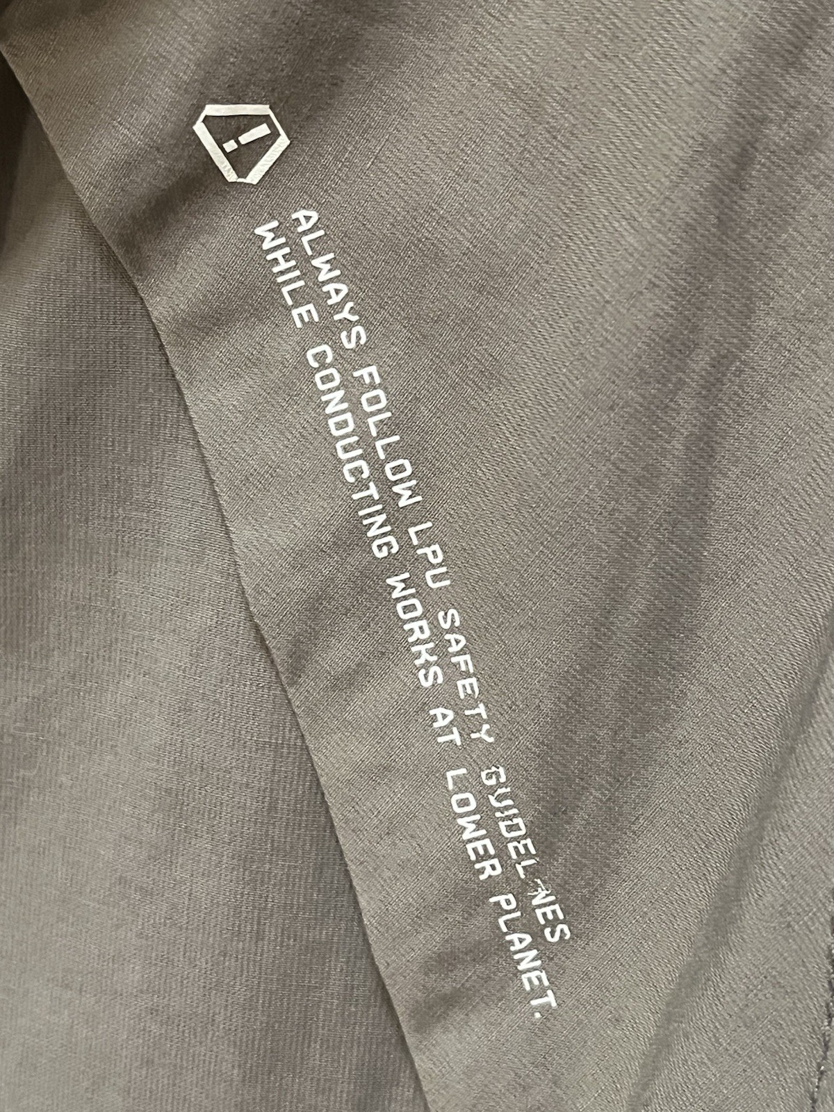 Hamcus DUSZEN AS Interstellar Brown / Gray Coat Jacket, Men’s Size 2 – Medium